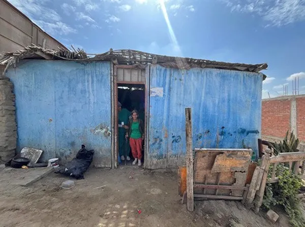 María in her original hut